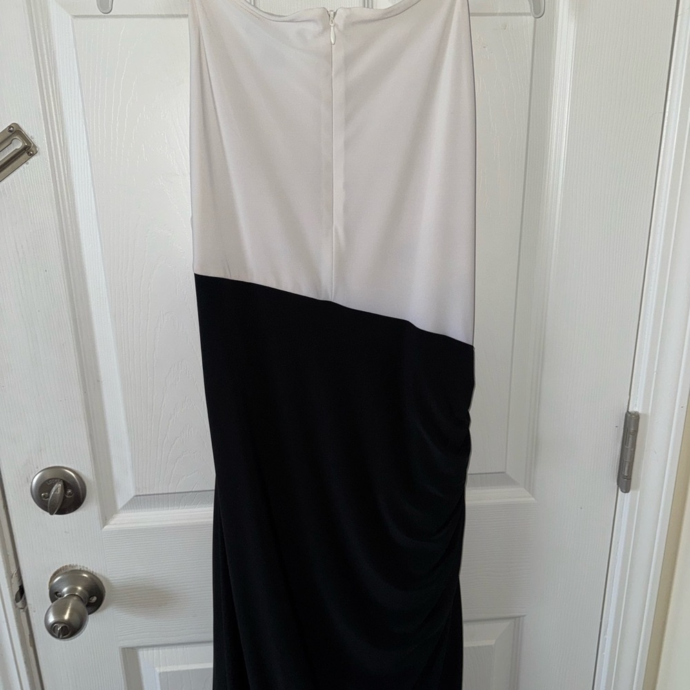 Lauren Ralph Lauren Ivory Embellished Gown - Picture 3 of 5